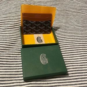 FAKE - Card Holder